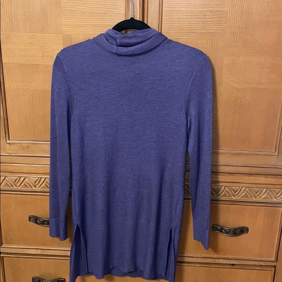 Cowl Neck Tunic Style Sweater Purple Medium Fitting - Picture 2 of 6